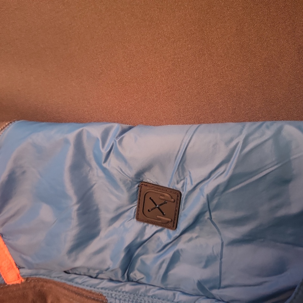 Sunice Lightweight Hybrid Performance Jacket - image 5